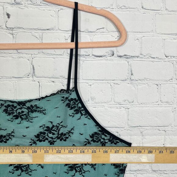 VTG Top Women XL Mesh Green Black Sheer w/ Skulks Whimsygoth Punk Vampire Goth - Picture 8 of 10